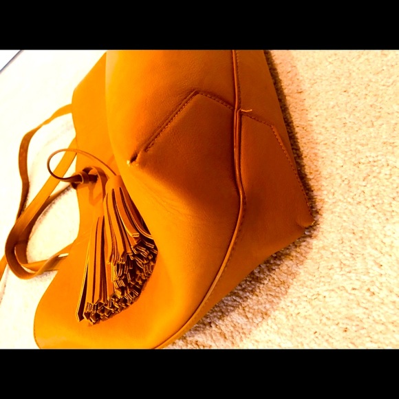 Merona large tote - yellow/canary color - Picture 6 of 13